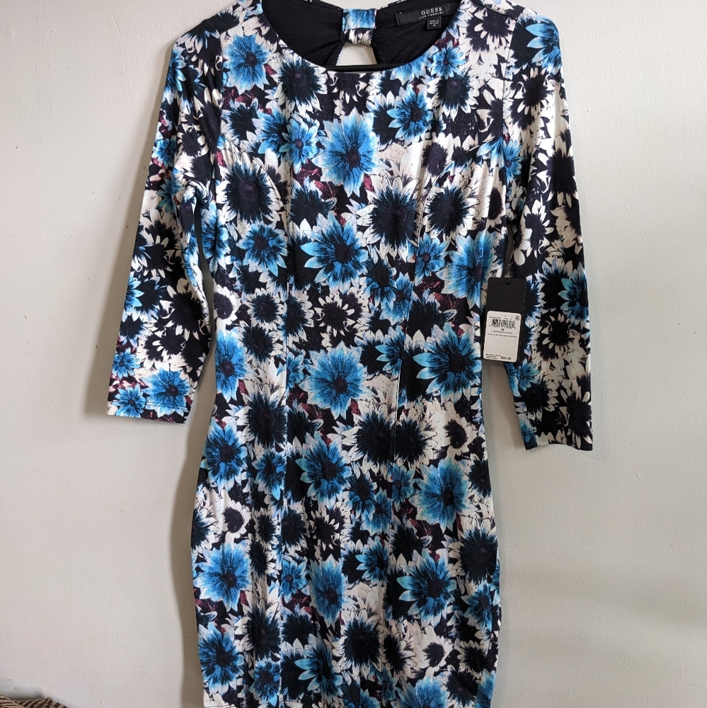Guess Los Angeles NWT Black Blue Floral Dress with open back Size M